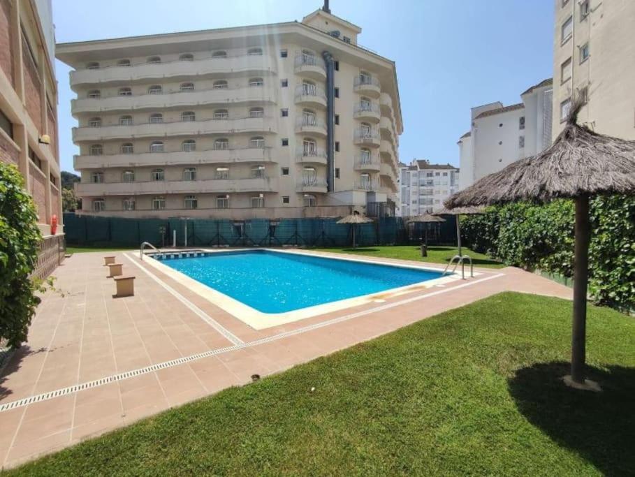 Somriu Apartament Fenals Platja Lloret de Mar Esterno foto