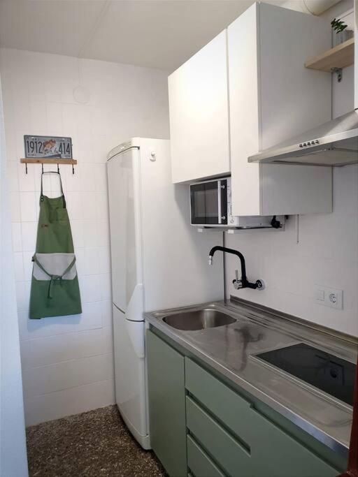 Somriu Apartament Fenals Platja Lloret de Mar Esterno foto